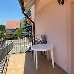 Abigel Apartmanhaz
