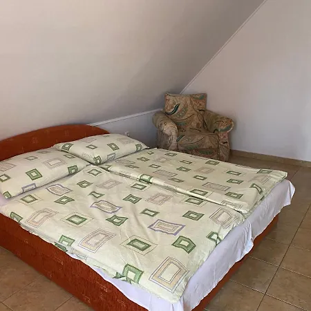 Abigel Apartmanhaz Διαμέρισμα Balatonfüred