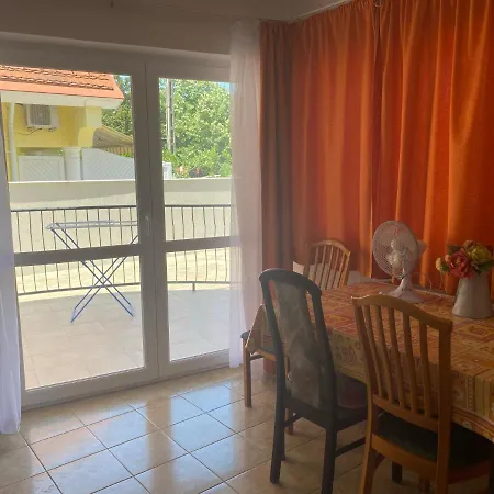 Abigel Apartmanhaz * Balatonfured