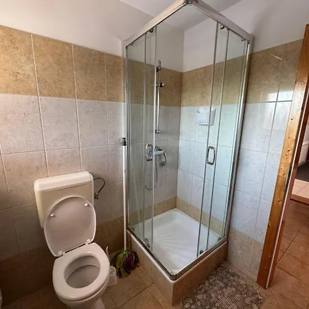 Lägenhet Abigel Apartmanhaz *