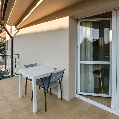 Daire Abigel Apartmanhaz