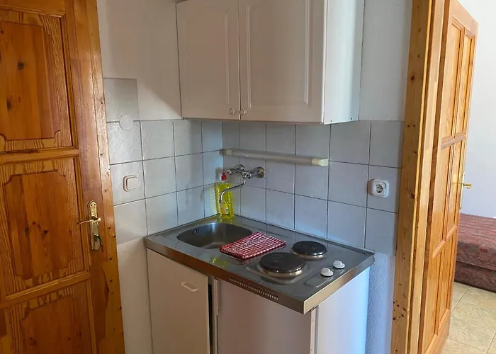 Abigel Apartmanhaz דירה באלאטונפורד